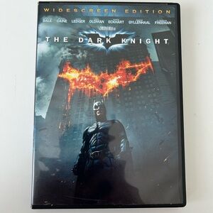 The Dark Knight DVD (Widescreen)